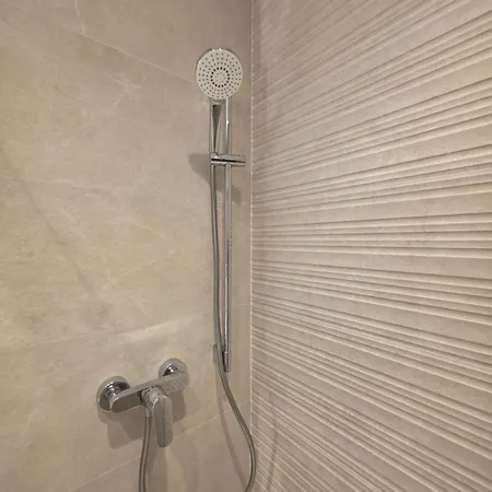 דירה Luxury Waterfront 3br With Large Terrace